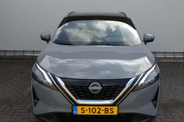 Nissan Qashqai (2022) thumbnail 2