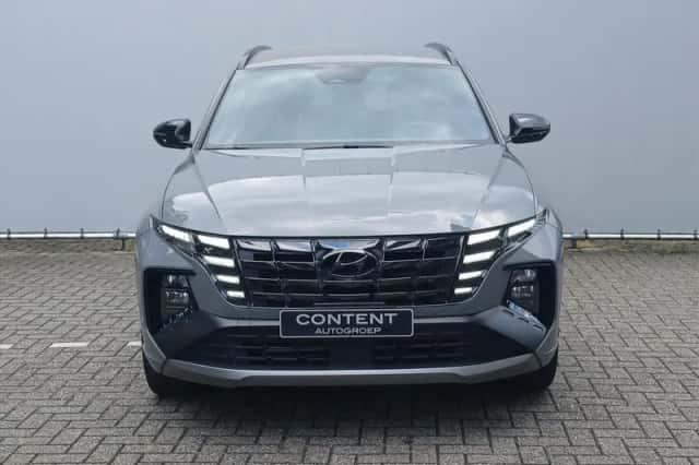Hyundai Tucson (2023) thumbnail 2