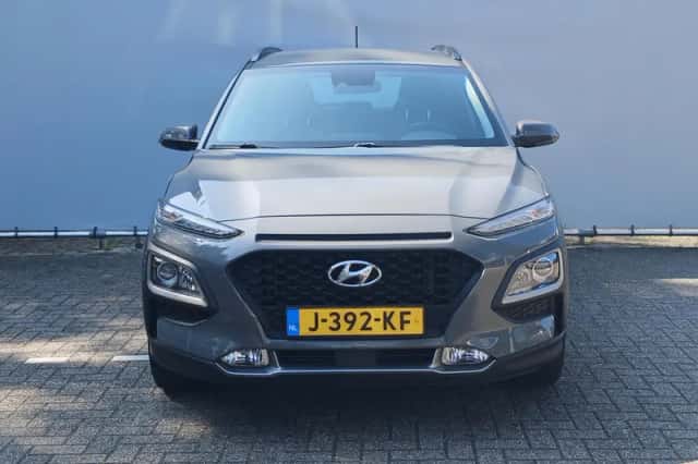 Hyundai Kona (2019) thumbnail 3
