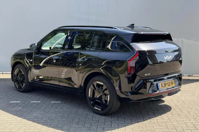 Kia EV3 (2026) thumbnail 3