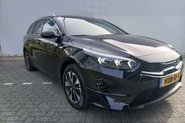 Kia Ceed Sportswagon (2025) thumbnail 3