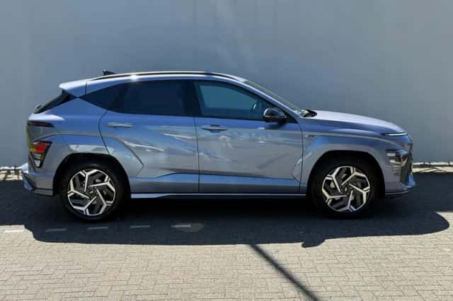Hyundai Kona (2025) thumbnail 4