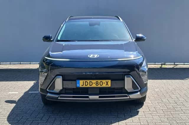 Hyundai Kona (2025) thumbnail 2
