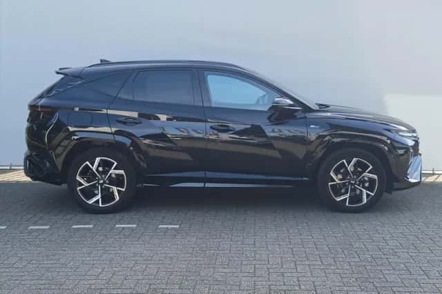 Hyundai Tucson (2025) thumbnail 4