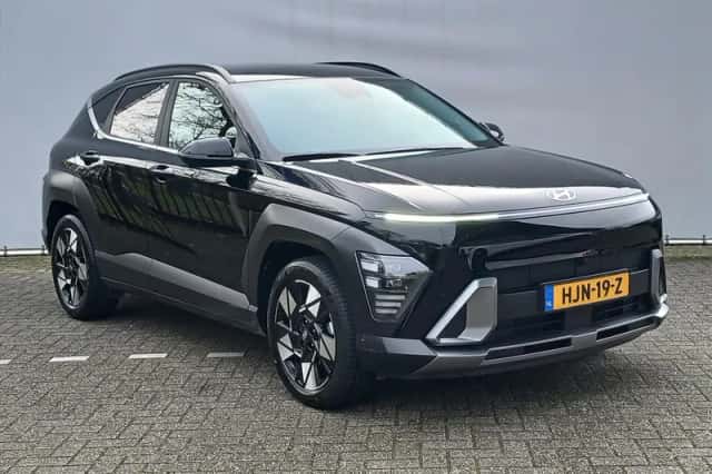 Hyundai Kona (2025) thumbnail 3