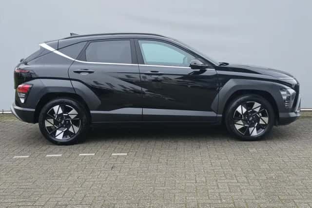 Hyundai Kona (2025) thumbnail 4