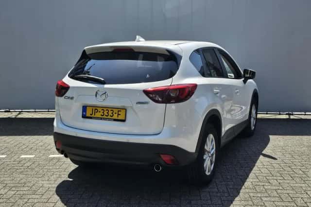 Mazda CX-5 (2016) thumbnail 4