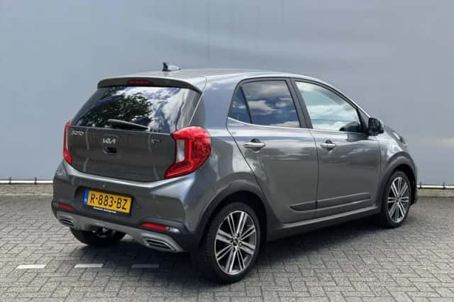 Kia Picanto (2022) thumbnail 5