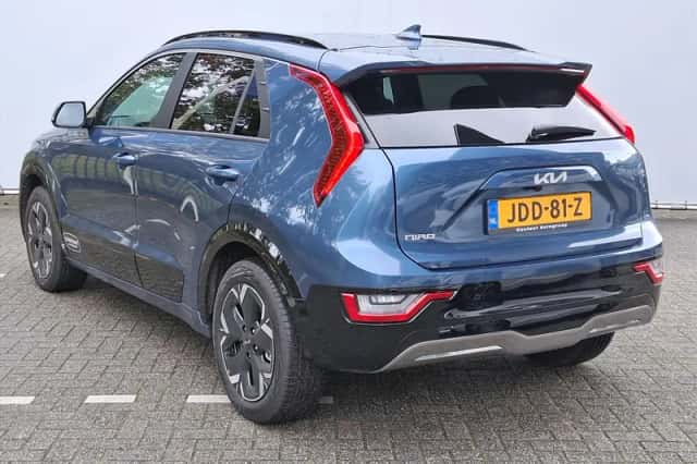 Kia Niro EV (2025) thumbnail 3