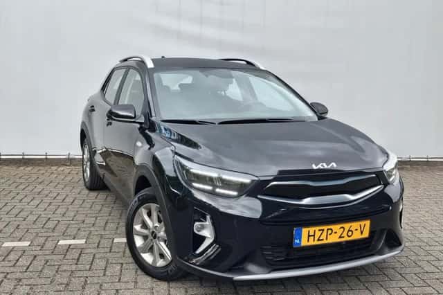 Kia Stonic (2025) thumbnail 6