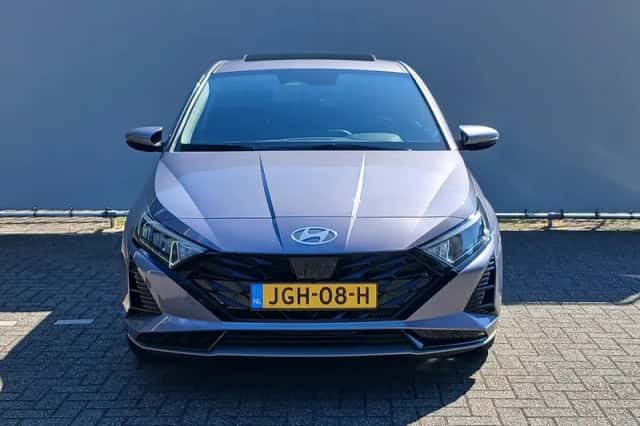 Hyundai i20 (2025) thumbnail 2