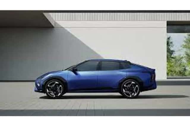 Kia EV4 (2026) thumbnail 2