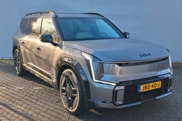 Kia EV9 (2026) thumbnail 2
