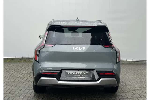 Kia EV9 (2026) thumbnail 4