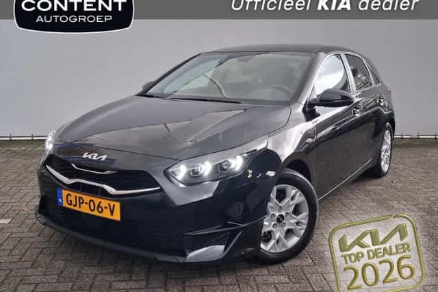 Kia Ceed (2024) thumbnail 1