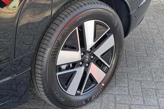 Hyundai Ioniq 9 (2026) thumbnail 5
