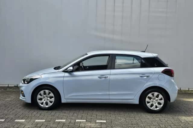 Hyundai i20 (2019) thumbnail 2