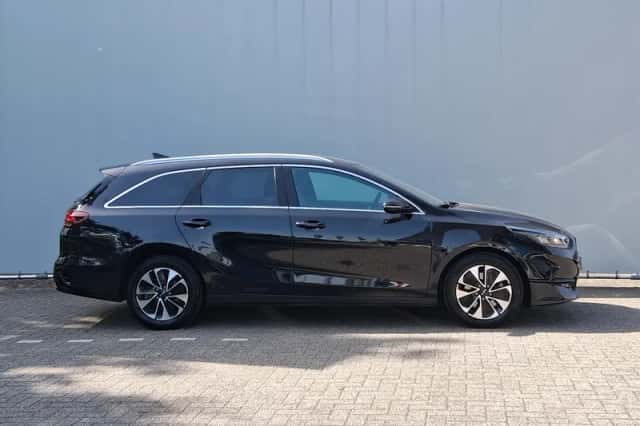 Kia Ceed Sportswagon (2025) thumbnail 5