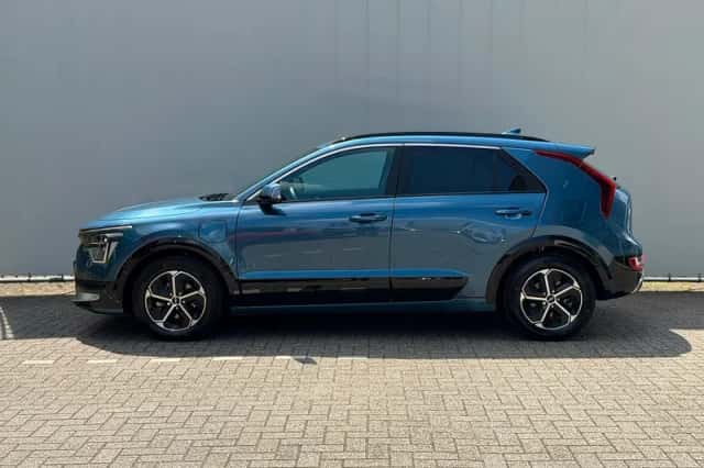 Kia Niro (2022) thumbnail 3