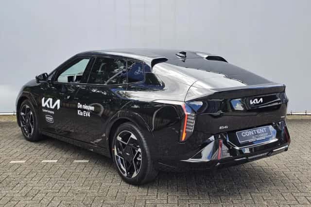 Kia EV4 (2026) thumbnail 3