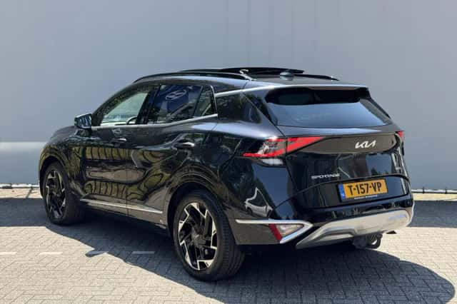 Kia Sportage (2023) thumbnail 3