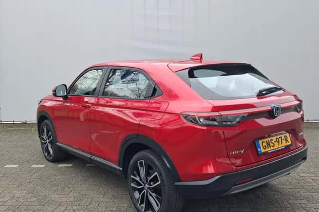 Honda HR-V (2022) thumbnail 3