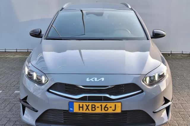 Kia Ceed Sportswagon (2025) thumbnail 2