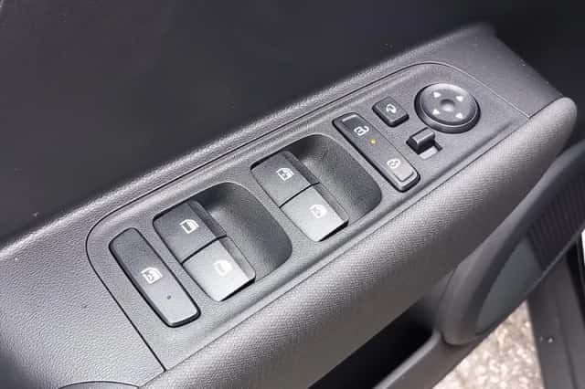 Hyundai Inster (2026) thumbnail 3