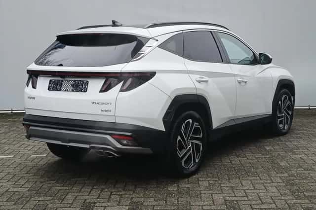 Hyundai Tucson (2025) thumbnail 5