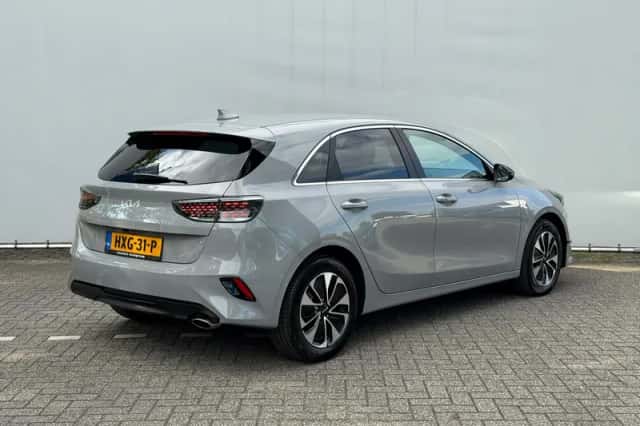 Kia Ceed (2025) thumbnail 5