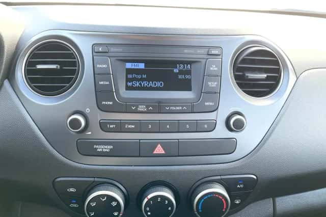 Hyundai i10 (2019) thumbnail 4