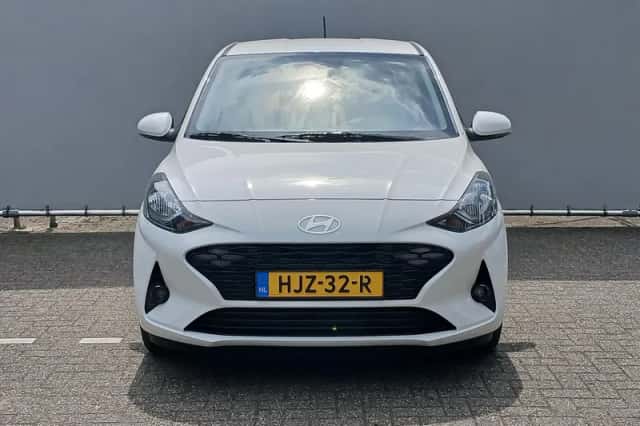 Hyundai i10 (2025) thumbnail 2