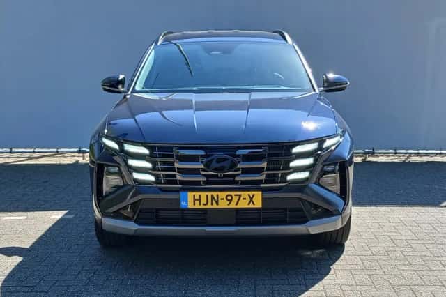 Hyundai Tucson (2025) thumbnail 2