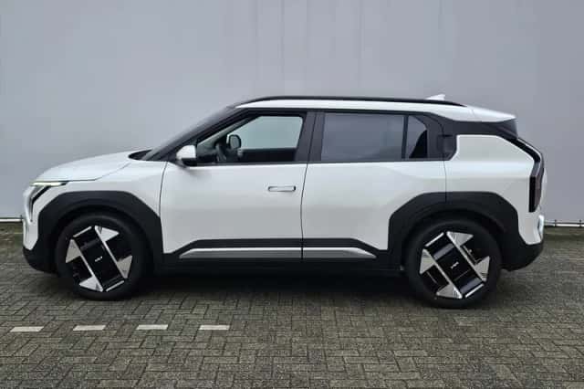 Kia EV3 (2026) thumbnail 2