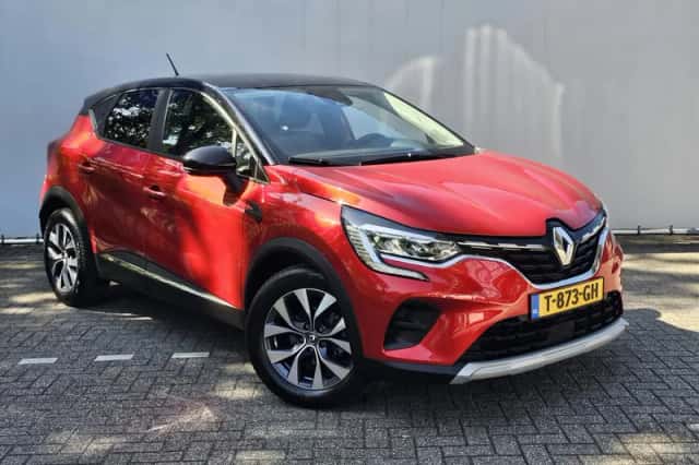 Renault Captur (2021) thumbnail 6