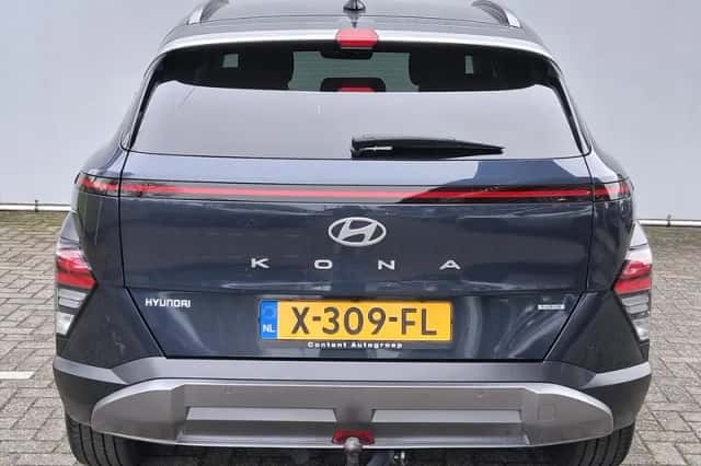 Hyundai Kona (2023) thumbnail 6