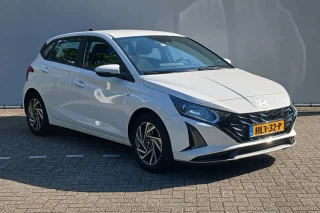 Hyundai i20 (2025) thumbnail 3