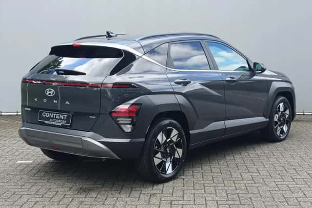 Hyundai Kona (2024) thumbnail 5