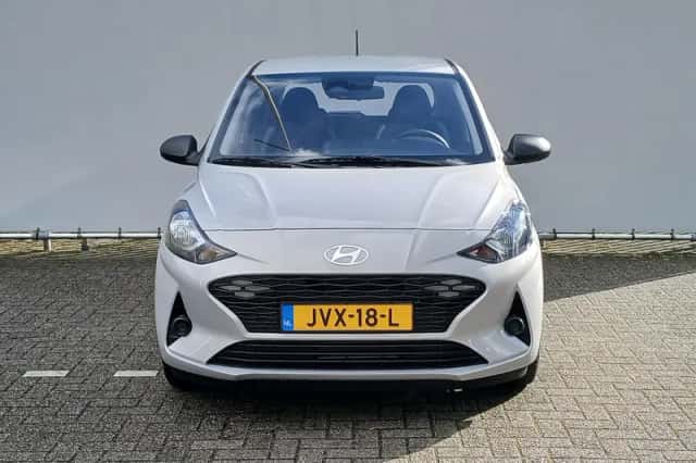 Hyundai i10 (2026) thumbnail 2