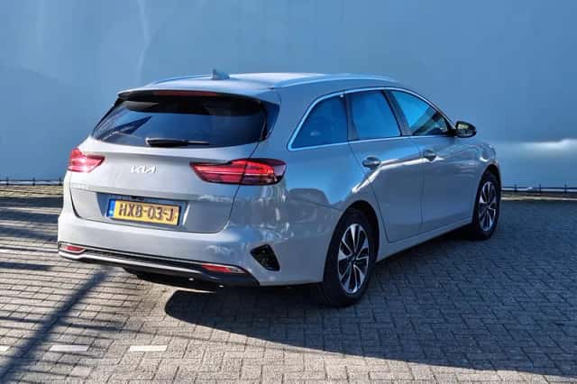 Kia Ceed Sportswagon (2025) thumbnail 4