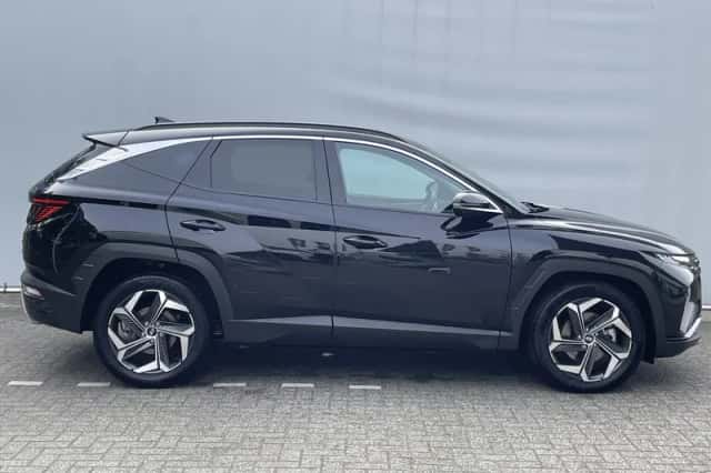Hyundai Tucson (2023) thumbnail 4