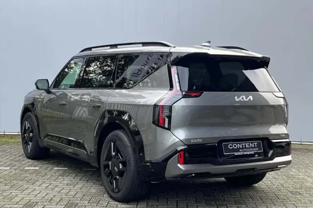 Kia EV9 (2026) thumbnail 3