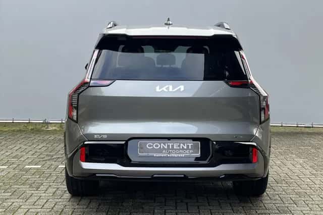 Kia EV9 (2026) thumbnail 4