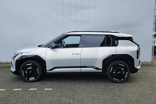 Kia EV3 (2026) thumbnail 2