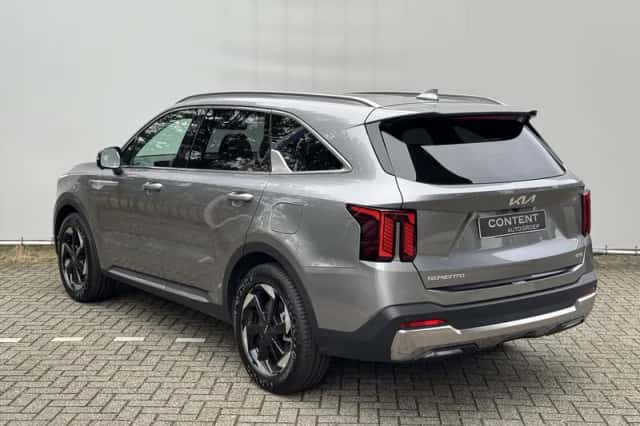 Kia Sorento (2026) thumbnail 3