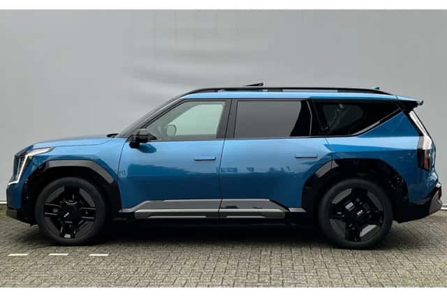 Kia EV9 (2026) thumbnail 2