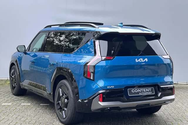 Kia EV9 (2026) thumbnail 3