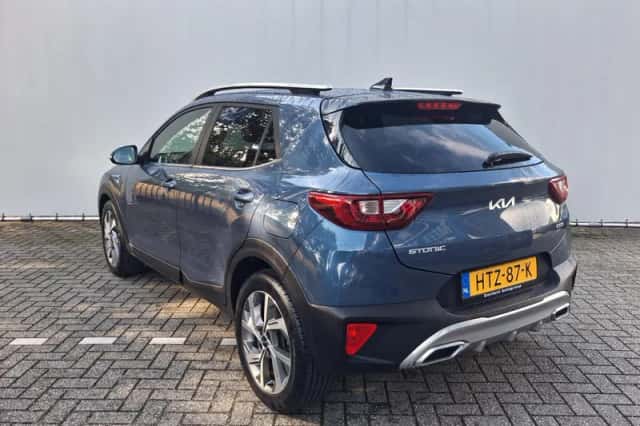 Kia Stonic (2025) thumbnail 3
