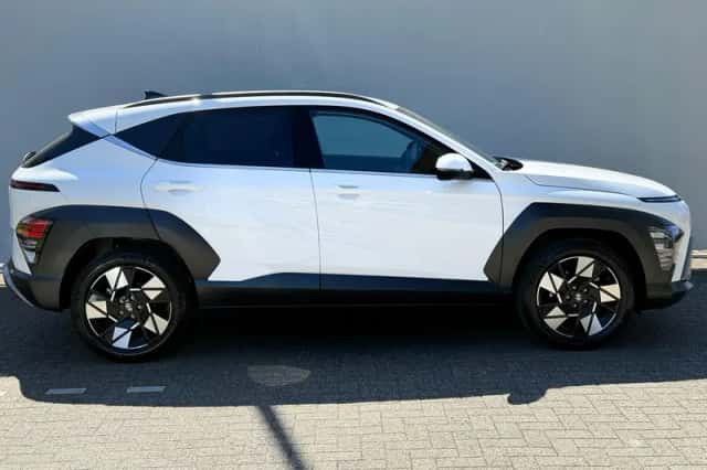 Hyundai Kona (2025) thumbnail 4