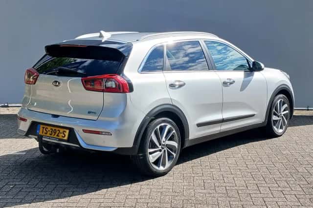 Kia Niro (2018) thumbnail 6
